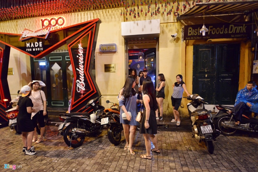 Ha Noi dem dau duoc 'quay' den 2h sang hinh anh 5