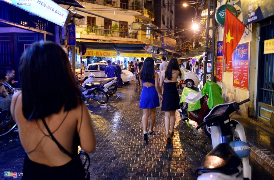 Ha Noi dem dau duoc 'quay' den 2h sang hinh anh 8