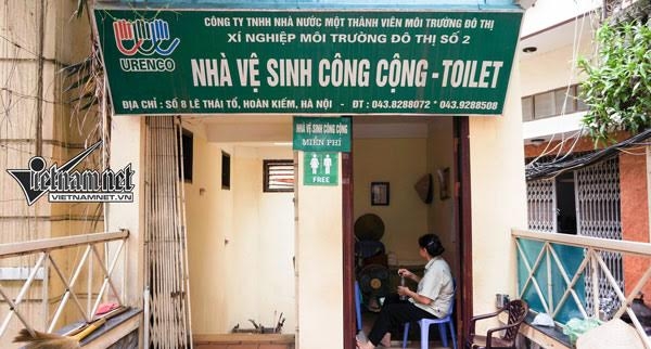 nhà vệ sinh, nhà vệ sinh thiếu nước, không được đi vệ sinh, nhà vệ sinh công cộng, phố đi bộ, khu vực đi bộ quanh hồ Gươm