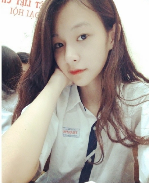 Những điều có thể bạn chưa biết về Phí Phương Anh - cô gái vừa đăng quang The Face - Ảnh 5.