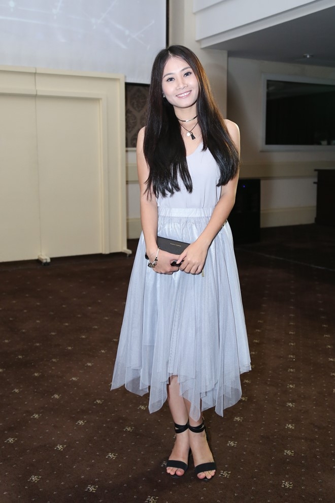 Chi Tai om Thuy Nga tinh cam trong su kien hinh anh 7