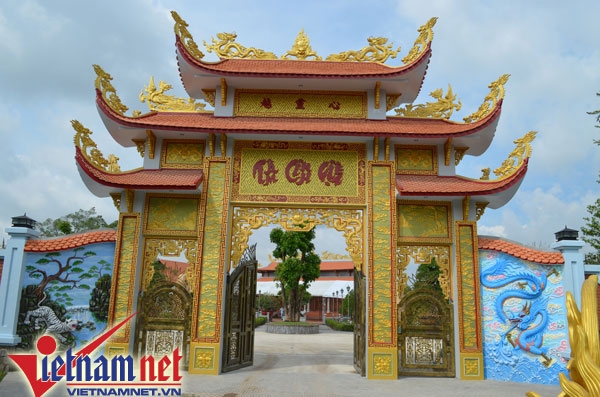 Hoài Linh, nhà thờ Tổ, nhà thờ tổ của Hoài Linh