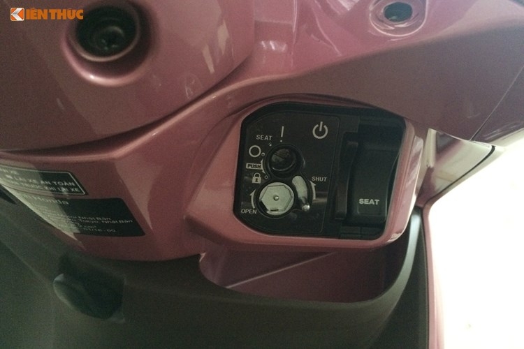 Vua ra mat, Honda Vision 2016 bi 
