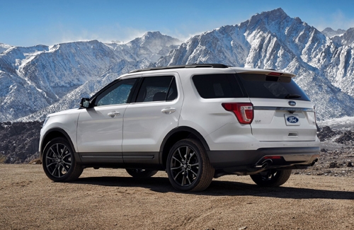 ford-explorer-2017-ban-tai-viet-nam-vao-cuoi-2016-page-2-4