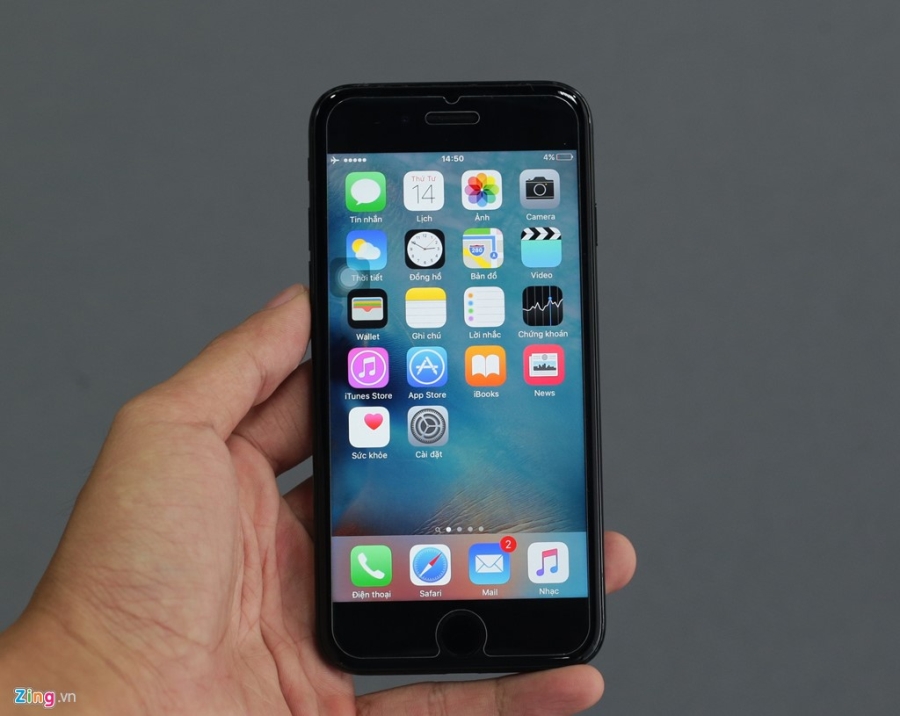 Bo doi iPhone 7 Jet Black tai Viet Nam hinh anh 12