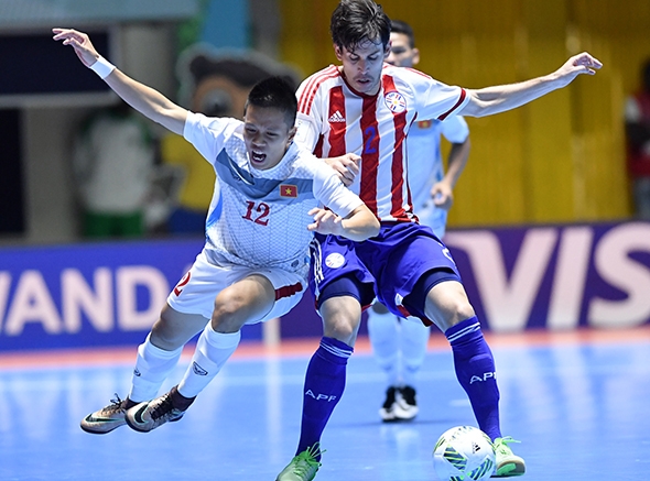 viet-nam-dai-bai-truoc-paraguay-o-fifa-futsal-world-cup-2016-page-2
