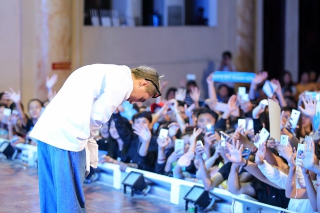 'Dung co dung vao Son Tung M-TP, bau troi cua no to lam' hinh anh 9