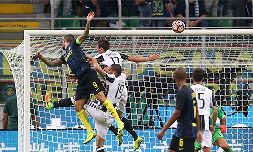 inter-nguoc-dong-danh-bai-juventus-o-derby-italy-1
