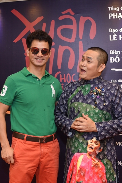 xuan-bac-tung-phat-hoang-khi-biet-cat-xe-cua-xuan-hinh