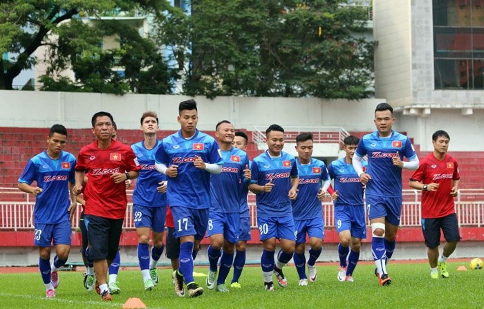 ĐTVN, AFF Cup 2016, cầu thủ nhập tịch, HLV Hữu Thắng, VFF