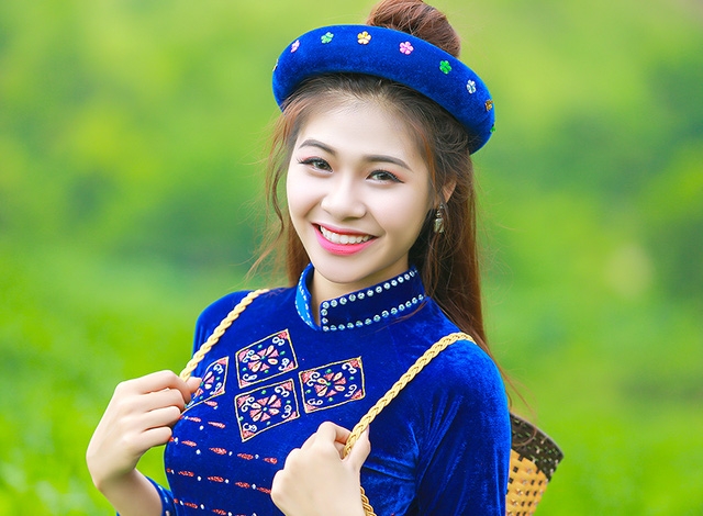 Chia sẻ về chiến thắng bất ngờ của mình, Ái Thơ cho biết: “Em tình cờ biết đến cuộc thi và muốn thử sức mình cũng như làm quen với nhiều người bạn mới. Qua 2 tháng đồng hành cùng các hoạt động của cuộc thi, em đã được tham quan nhiều danh lam thắng cảnh đẹp của đất nước, được học hỏi nhiều điều mới như cách ứng xử, cách đi đứng, cũng như có nhiều trải nghiệm đáng nhớ thông qua các hoạt động cộng đồng. Đặc biệt, em muốn gửi lời bố mẹ vì dù không thể ra Hà Nội nhưng bố mẹ em đã luôn đồng hành từ xa, động viên cho em có được bản lĩnh vững vàng để đi đến thành công cuối cùng này.”