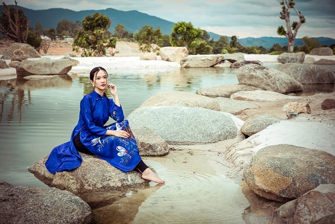 Nguoi dep Hoa hau Viet Nam 2016 do sac trong ta ao dai hinh anh 6