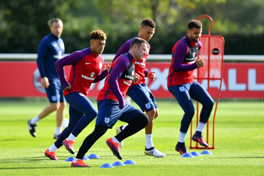Rooney du bi o tran vong loai World Cup 2018 hinh anh 6