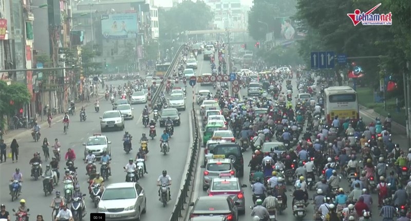 tắc đường hà nội, giao thông hà nội, chân cầu vượt