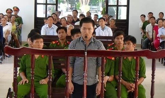nham chi em sinh doi, nguoi chet ke vao tu hinh anh 1