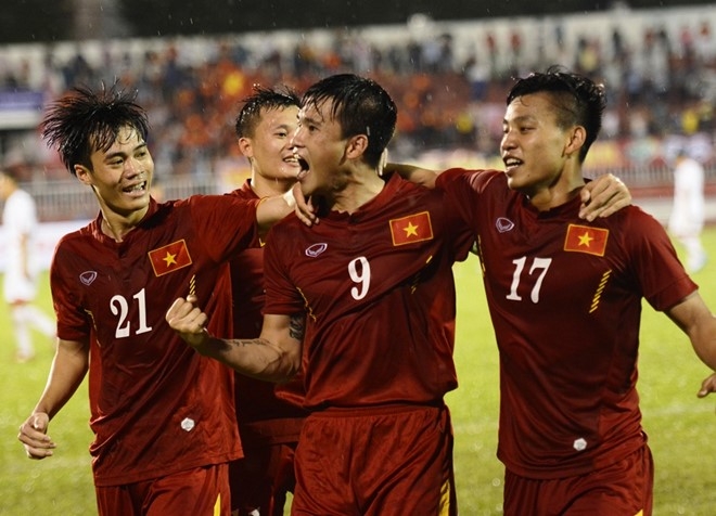 Lua cau thu bau Duc la tai san cua bong da Viet Nam hinh anh 1