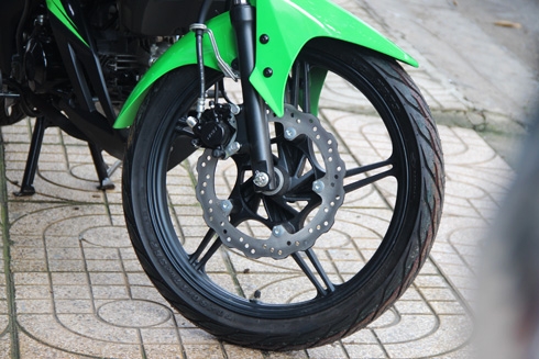 kawasaki-athlete-pro-con-tay-co-nho-dau-tien-ve-viet-nam-page-3