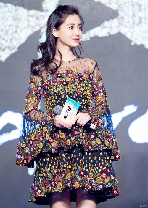 bau-bi-angelababy-van-xinh-rang-ro-2
