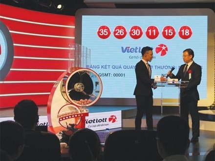 'Cuoc chien nong' tu Vietlott hinh anh 1