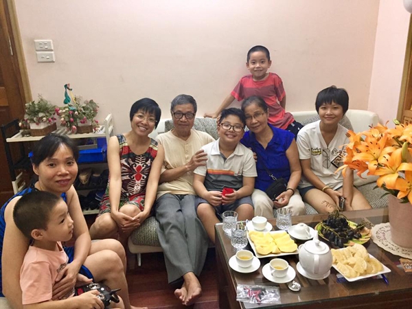 cong-ly-thao-van-doan-tu-trong-ngay-sinh-nhat-con-trai-5