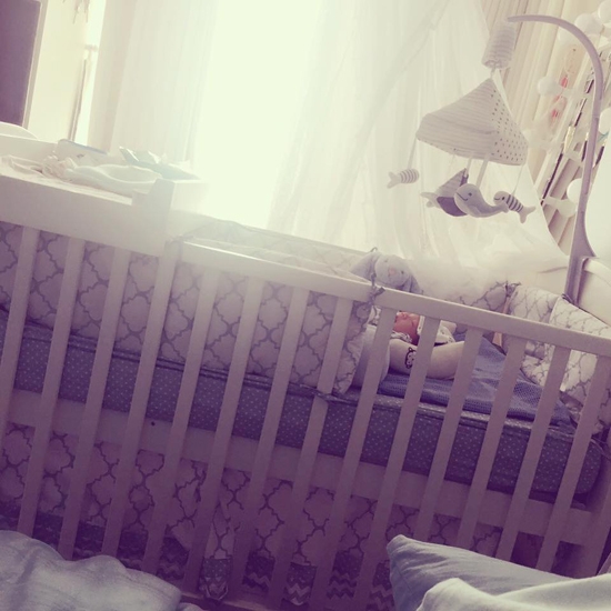 Nhóc tỳ là trái ngọt tình yêu của Dương Cẩm Lynh với bạn trai, nhà sản xuất phim Anh Khoa.