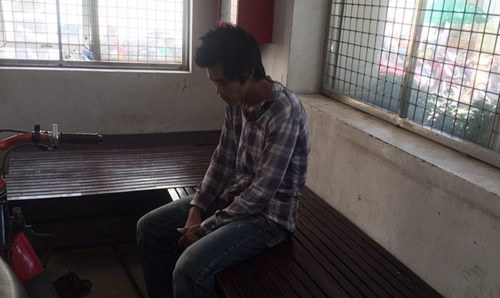 Cảnh sát giao thông truy đuổi, bắt gọn tên trộm xe máy ảnh 1