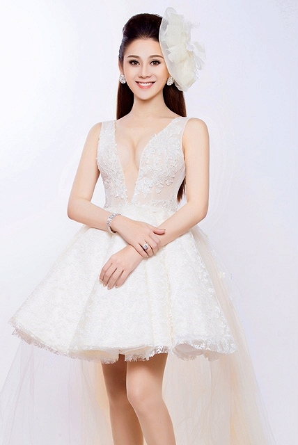 Lâm Chi Khanh và bạn trai đại gia  6