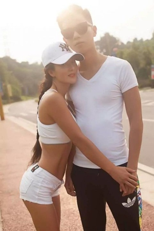 ba me 50 tuoi khien dan mang ghen ti vi tre nhu gai 18 hinh anh 7