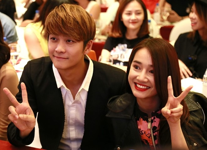 Nha Phuong: 'Toi hon Kang Tae Oh hon 30 phut' hinh anh 1