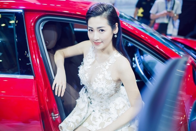 Noo Phuoc Thinh tinh tu voi A hau Tu Anh o su kien hinh anh 8