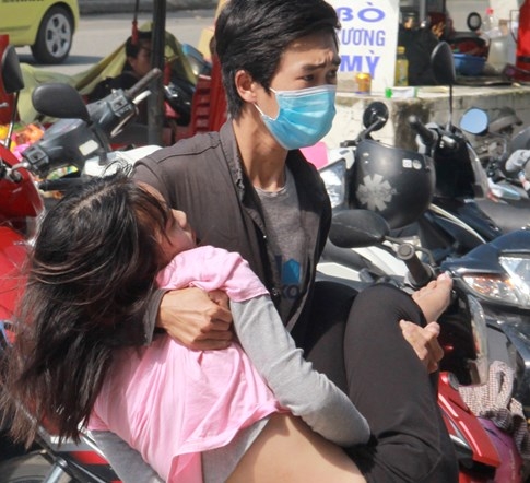Nữ công nhân Công ty Panko Tam Thăng ngất xỉu hàng loạt do chứng Hysteria? - ảnh 1