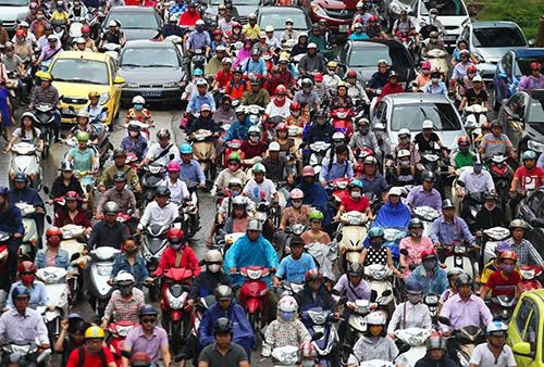 chuyen-gia-ha-noi-khong-de-cam-xe-may-trong-14-nam-toi-1
