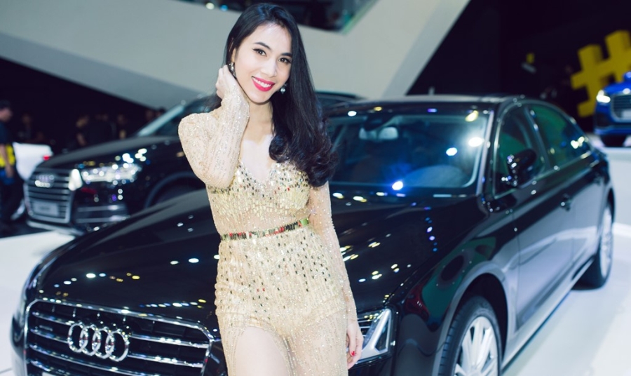 Thuy Tien goi cam ben dan xe sang Audi hinh anh 2