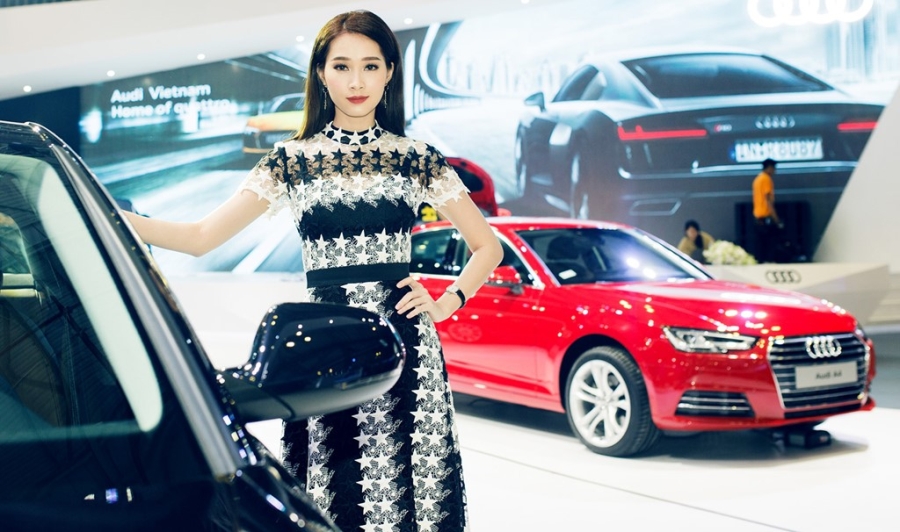 Thuy Tien goi cam ben dan xe sang Audi hinh anh 7