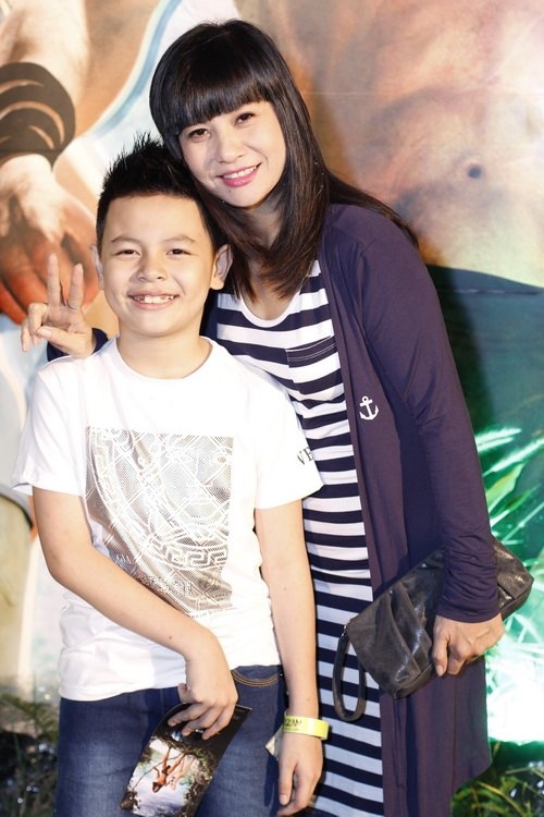 Cát Phượng, Phương Thanh,  Hoài linh, Thái Hòa