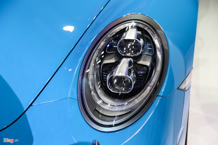 Porsche 911 dan dong 4 banh gia tren 8 ty tai Viet Nam hinh anh 9