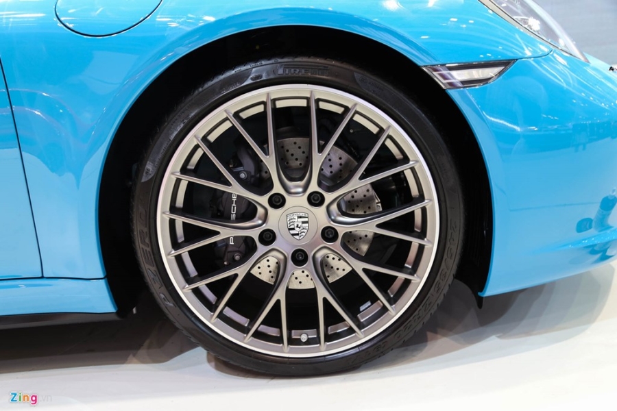 Porsche 911 dan dong 4 banh gia tren 8 ty tai Viet Nam hinh anh 10