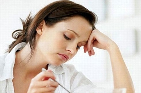 con dâu, bố chồng, ở cữ, công nhân, thăm bà đẻ