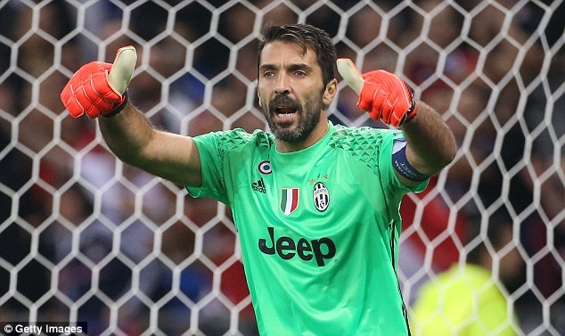 Buffon đã thi đấu quá xuất sắc trước Lyon ở lượt đi