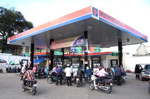 Mo them 400 cay xang, co cay xang duoi nuoc hinh anh 1