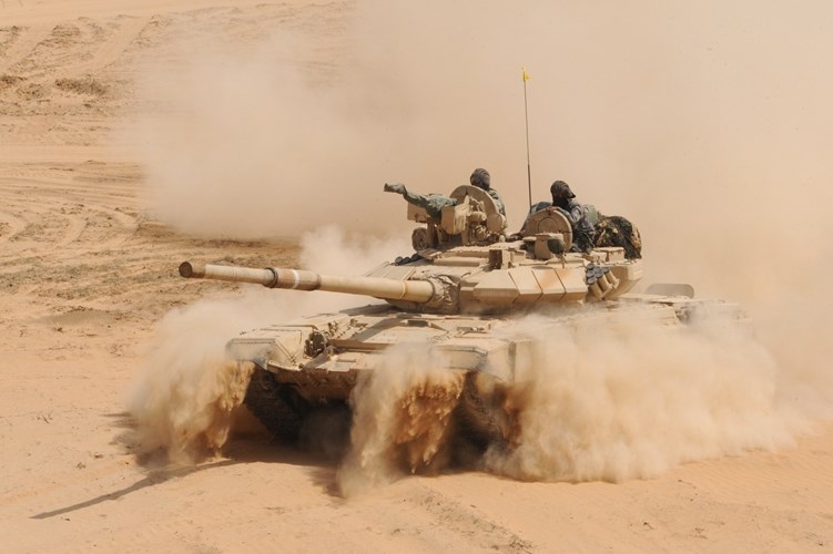 An Do tinh mua so luong xe tang T-90MS ky luc-Hinh-8