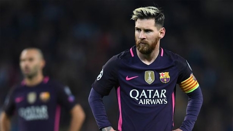Hai lần gây gổ, Messi vẫn thoát án phạt từ UEFA