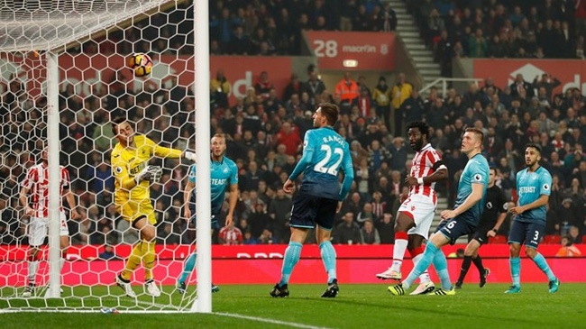 Những con số ấn tượng nhất vòng 10 Premier League - Ảnh 10.