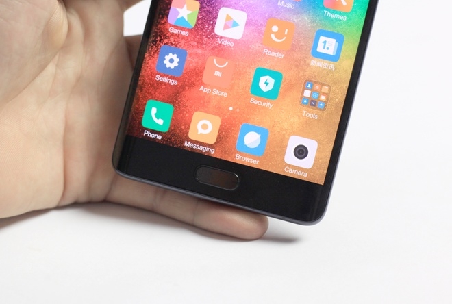 Smartphone giống Galaxy Note 7 của Xiaomi về VN