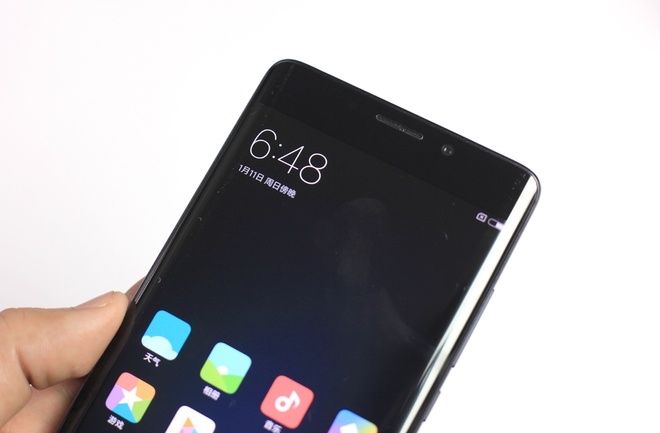 Smartphone giống Galaxy Note 7 của Xiaomi về VN