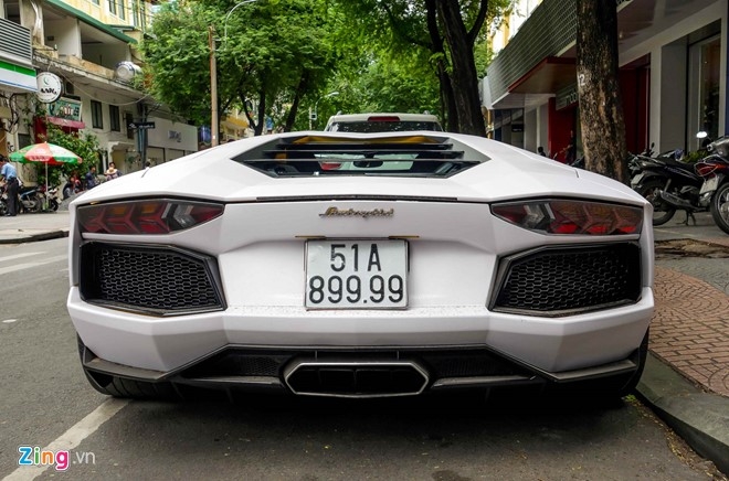 Lamborghini Aventador dau tien Viet Nam doi mau hinh anh 9