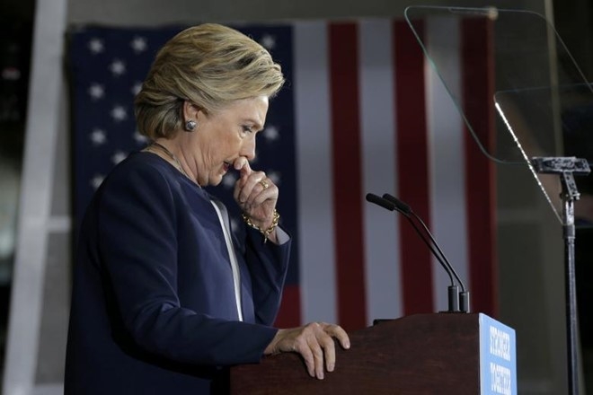 Quy Clinton thua nhan 'im lang' nhan qua trieu USD tu Qatar hinh anh 1