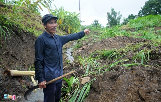 'Ho tu than' sau hang chuc met o vung ron lu Phu Yen hinh anh 5