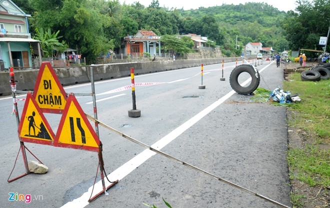 'Ho tu than' sau hang chuc met o vung ron lu Phu Yen hinh anh 8