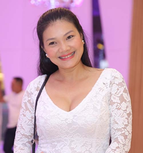 ngam dan my nhan khoe vong mot sexy nhat tuan qua hinh anh 5